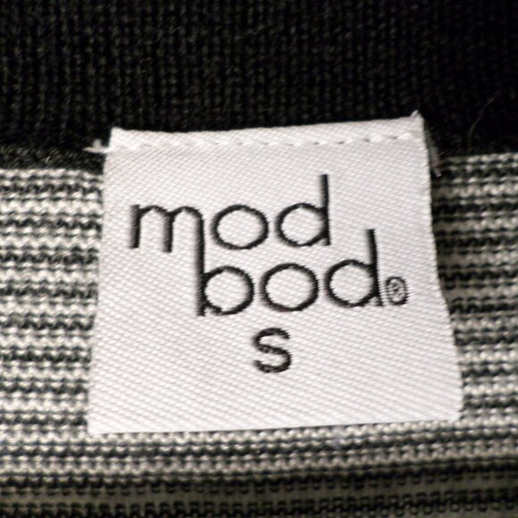 Mod Bod Black & White Cardigan Striped Button Front Sweater Womens Sz Small - Picture 6 of 9